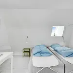 Daire 2 Bedroom Cozy In