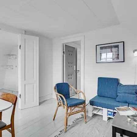 2 Bedroom Cozy In * スベンボー